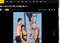妮娜·杜波夫与好友出海度假 身材性感火辣心情好